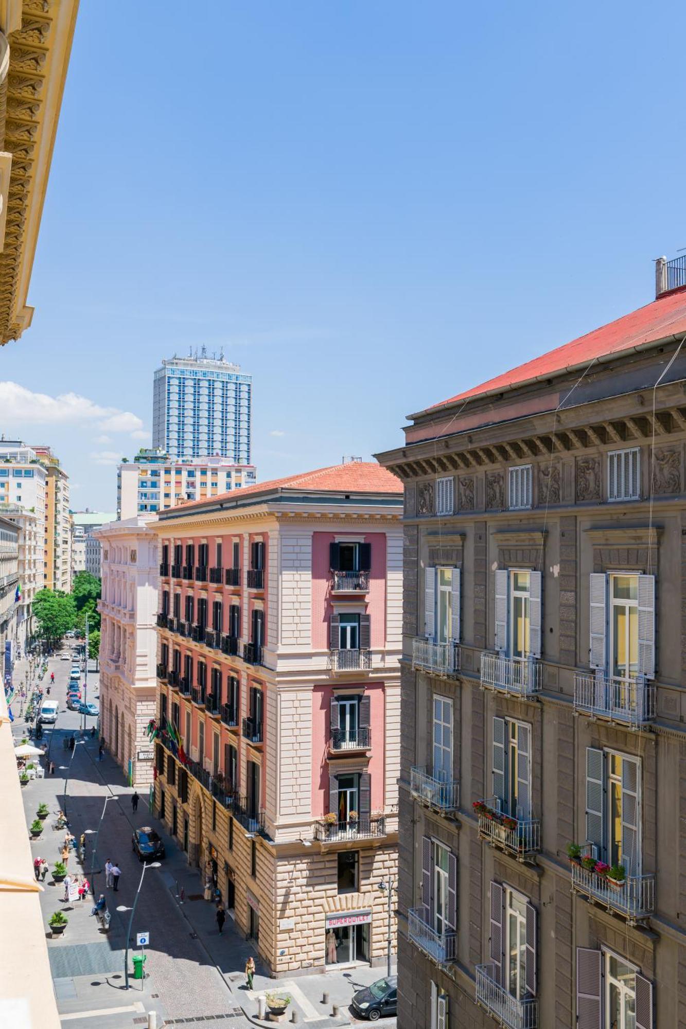 Prêtáloger Aparthotel Nápoly Kültér fotó